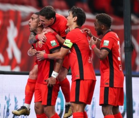 记者：不认为海港具备夺冠实力，坐等中超冠军最后1分钟产生